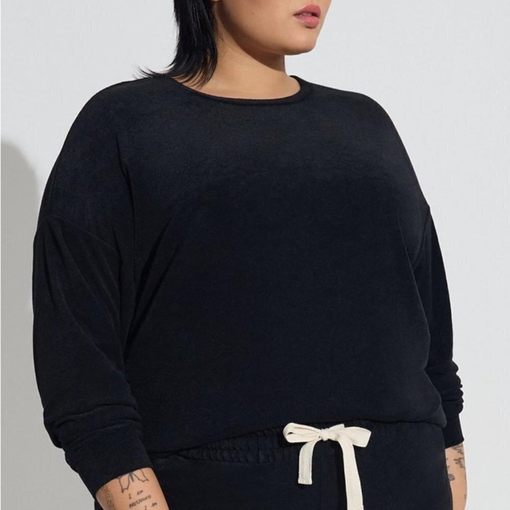 Torrid - Terry Cloth Long Sleeve Beach Sweatshirt in Deep Black, Size 00